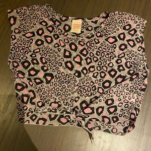 Faded glory toddler top Gray with pink cheetah print size,5-6
